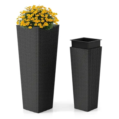 Sada 2 květináčů s vnitřním květináčem o výšce 82 cm / 60 cm, ratanové stohovatelné květináče s drenážními otvory, černé