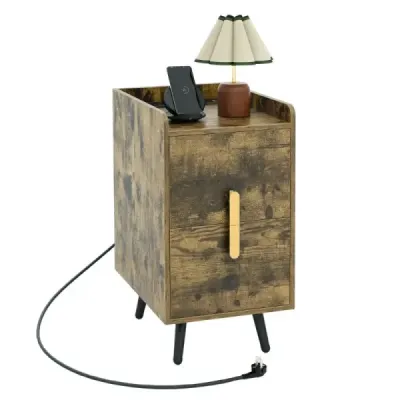 Noční stolek s nabíjecí stanicí Úzký noční stolek se 2 zásuvkami a USB porty 40 x 32 x 60 cm Rustikální hnědá barva