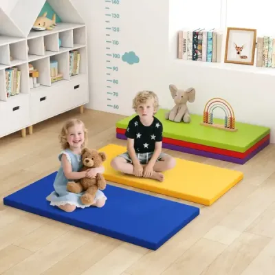 Sada 5 dětských podložek na spaní z hrubé pěny na podlahu Barevné