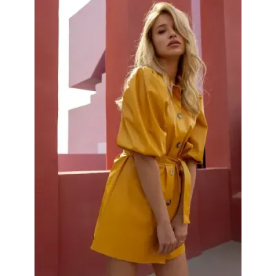Žluté košilové šaty z umělé kůže MODA8478