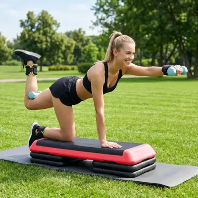 Aerobní stepper s nastavitelnou výškou, fitness stepper se 4 opěrnými bloky, strukturovaný povrch, červený