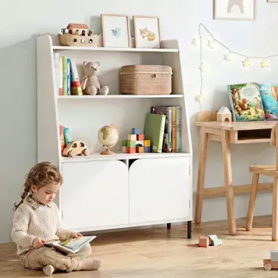 Dřevěná dětská skříňka Montessori se 3 otevřenými přihrádkami a 2 dvířky, 80 x 30 x 121 cm, bílá