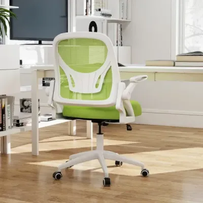 Ergonomická kancelářská židle se skládacími područkami a houpací funkcí. Kancelářská židle zelená.