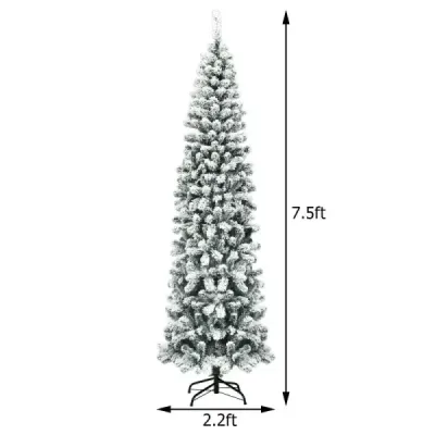 Umělý zasněžený vánoční stromek se 461 větvemi o rozměrech 225 cm