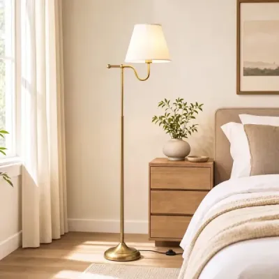 158 cm vysoká stojací lampa s látkovým stínidlem a kovovým podstavcem stojací lampa s nožním spínačem a objímkou E27