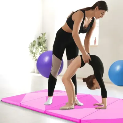 Skládací gymnastická podložka o délce 240 cm, velká sportovní podložka 240 cm x 117 cm x 5 cm z PU kůže se suchým zipem, růžová