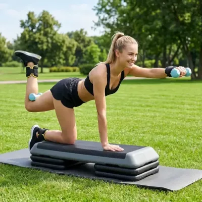 Aerobní stepper s nastavitelnou výškou, fitness stepper se 4 opěrnými bloky, strukturovaný povrch, šedý
