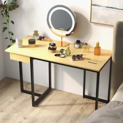 120 cm dlouhý počítačový stůl se zásuvkou a nastavitelnými podložkami