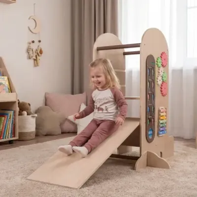 Dětská vzdělávací věž 4 v 1 se skluzavkou, montessori žebříkem, křídovou tabulí a herním stolem pro děti od 3 let