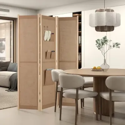 Paraván 170 x 121 cm se 2 háčky a 4 úložnými kapsami pro rozdělení místnosti na dělicí stěnu