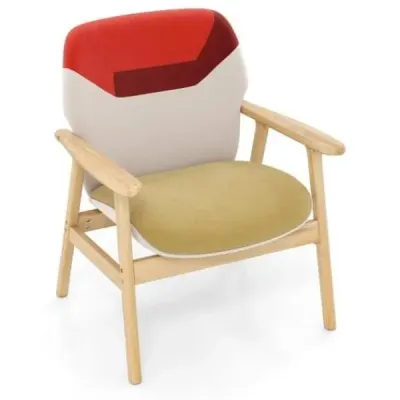 Moderní křeslo s dřevěnou konstrukcí a sedákem – lounge křeslo, čalouněné křeslo, relaxační křeslo, barevné