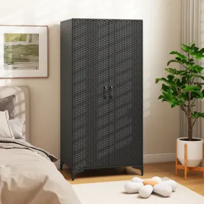 Kleiderschrank aus PE-Rattan mit 2 Türen & Kleiderstange & 4 Fächern Garderobenschrank Schwarz