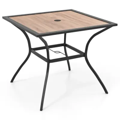 Zahradní stůl s deskou ve vzhledu dřeva Stůl na terasu s nastavitelným otvorem pro slunečník 85 x 85 x 74 cm