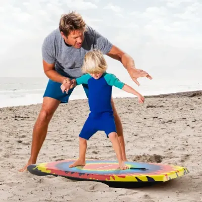Bodyboard 104 cm, lehký, jádro z EPS, horní vrstva z XPE, spodní vrstva z HDPE, záď ve tvaru půlměsíce, poutko na zápěstí, pro pláž, moře, bazén