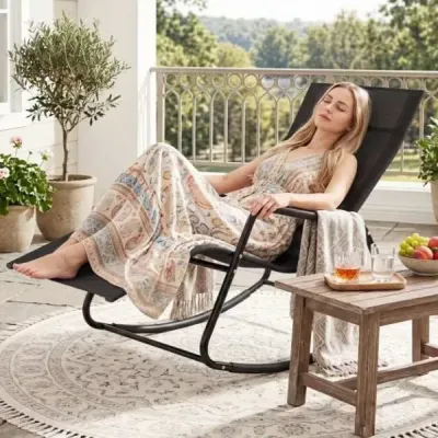 Zahradní lehátko odolné proti povětrnostním vlivům – ergonomické houpací křeslo z prodyšné látky, 143 x 57 x 86 cm, černé
