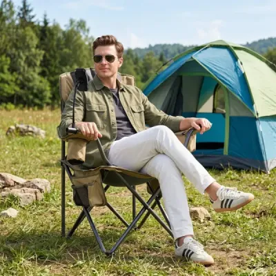 Skládací kempingová židle – přenosná rybářská židle s chladicí taškou, držákem na nápoje a boční kapsou, nosnost až 200 kg