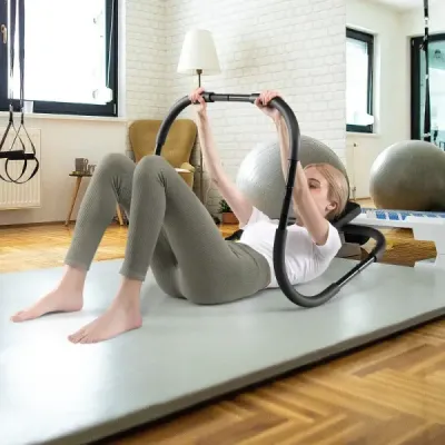 Ab Trainer s měkkou rukojetí posilovacího stroje Fitness stroj Black