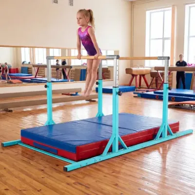 Gymnastika Hrazda do 100 kg Nosnost Výškově a šířkově nastavitelná hrazda Tyrkysová