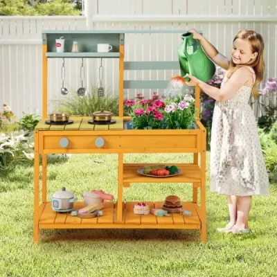 Proměňte čas hry v kulinářské dobrodružství s naší Mud Kitchen! Tato bahenní kuchyňka je vyrobena z kvalitního smrkového dřeva a