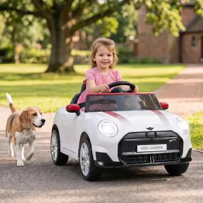 12V dětské autíčko v designu BMW Mini, elektrické autíčko pro děti s dálkovým ovládáním, LED světly a pozvolným startem, bílé