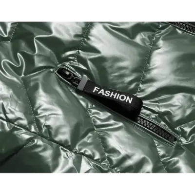 Dámská lesklá vesta s kapucí MODA8019 zelená