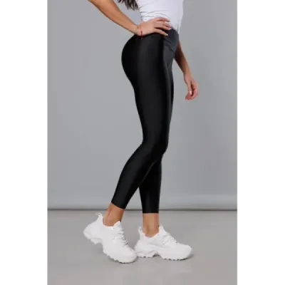 Klasické dámské legíny jemně lesklé MODA017 černé Klasické dámské legíny jemně lesklé MODA017 černé