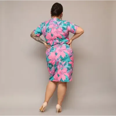 Dámské šaty po kolena PLUS SIZE MODA742 růžovo-zelené